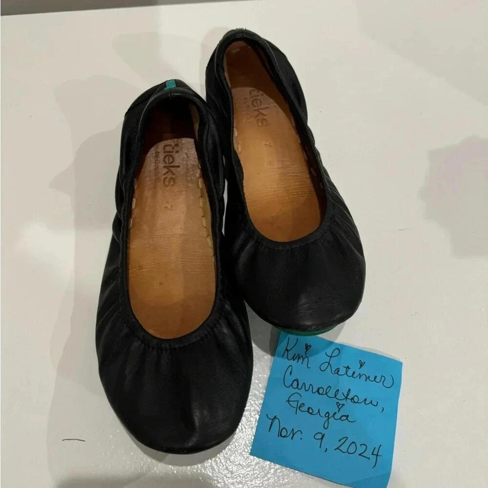 Tieks ballet flats size 6 Black